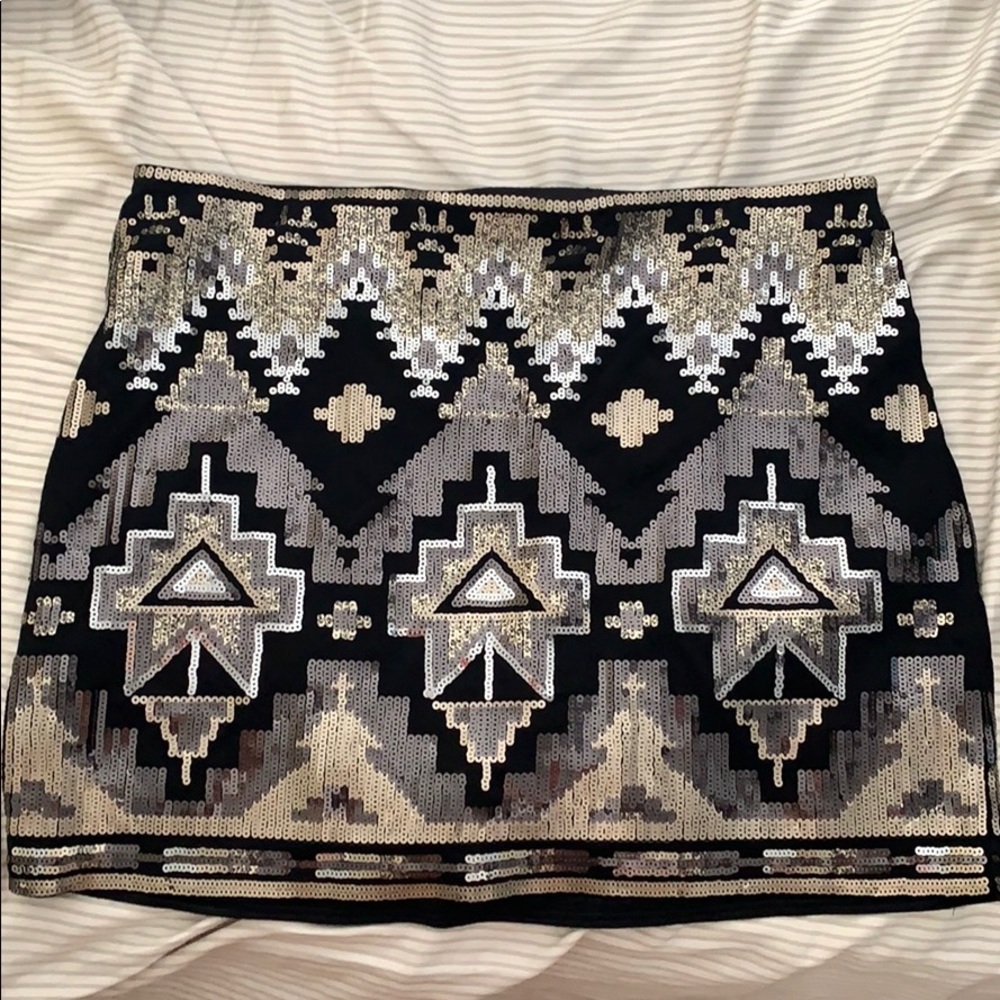 Express sequin mini skirt